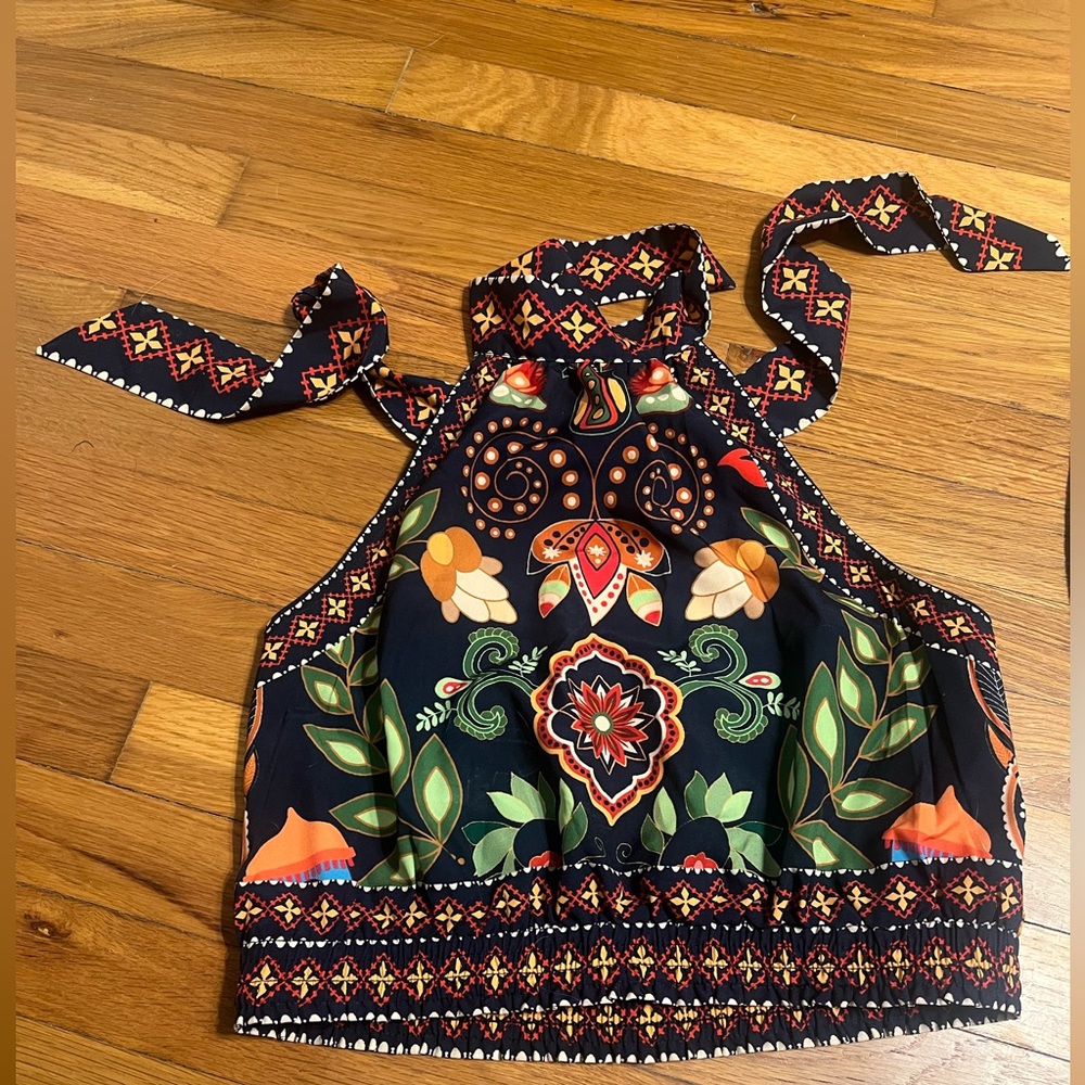 Sz L SHEIN boho crop halter top